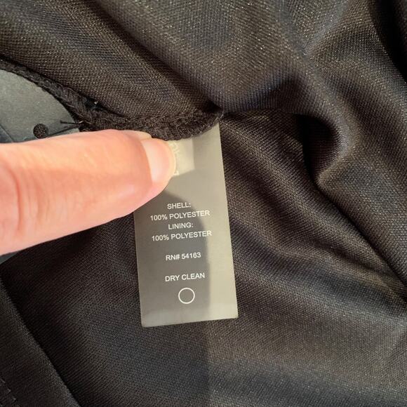 NWT Tommy Hilfiger Black Allover Floral Sleeveless Shift Dress - SIZE 10 - Picture 9 of 9